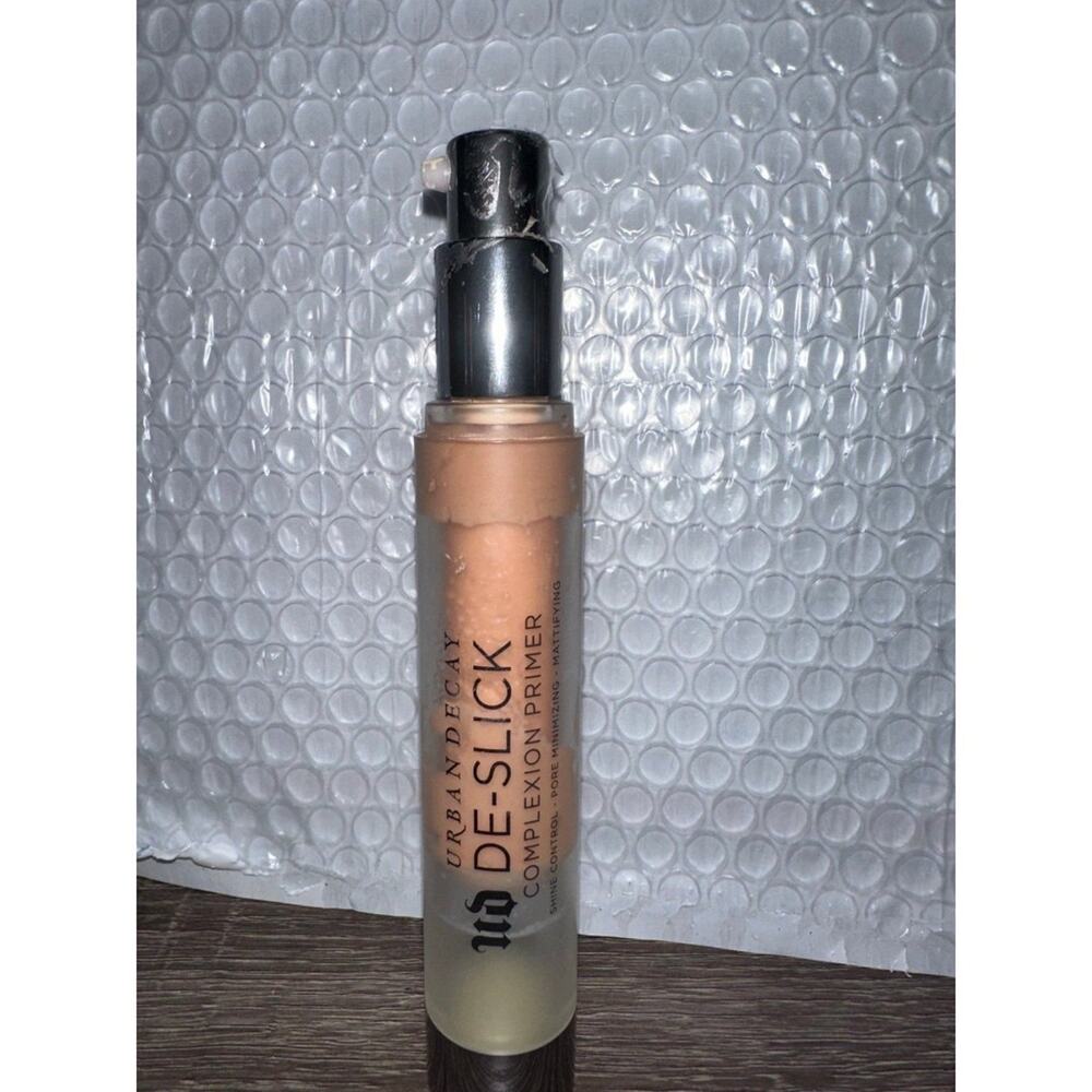 Urban Decay Deslick primer‎ face